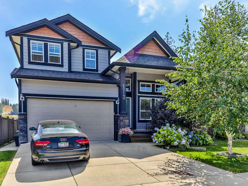 10140 242nd Street, Maple Ridge BC V2W 0E6