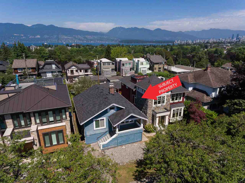3655 W 15th Avenue, Vancouver BC V6R 2Z6