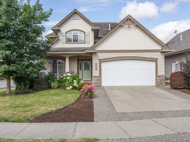 6803 School Lane, Chilliwack BC V2R 5T1