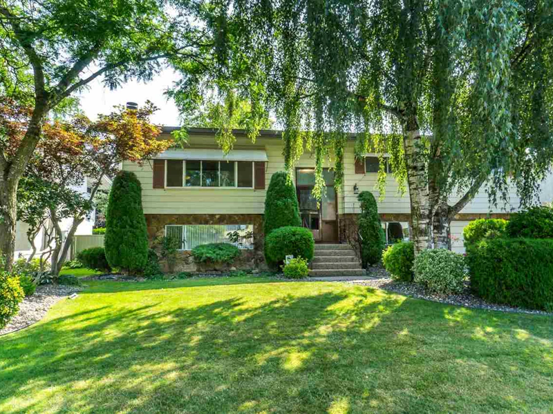 8720 Cornwall Crescent, Chilliwack BC V2P 7E6