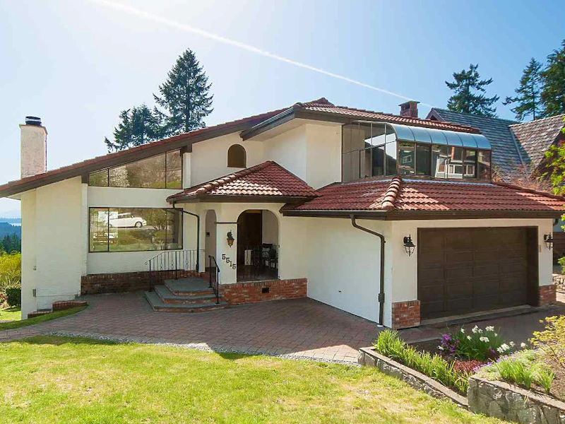 5515 Molina Road, North Vancouver BC V7R 4P3