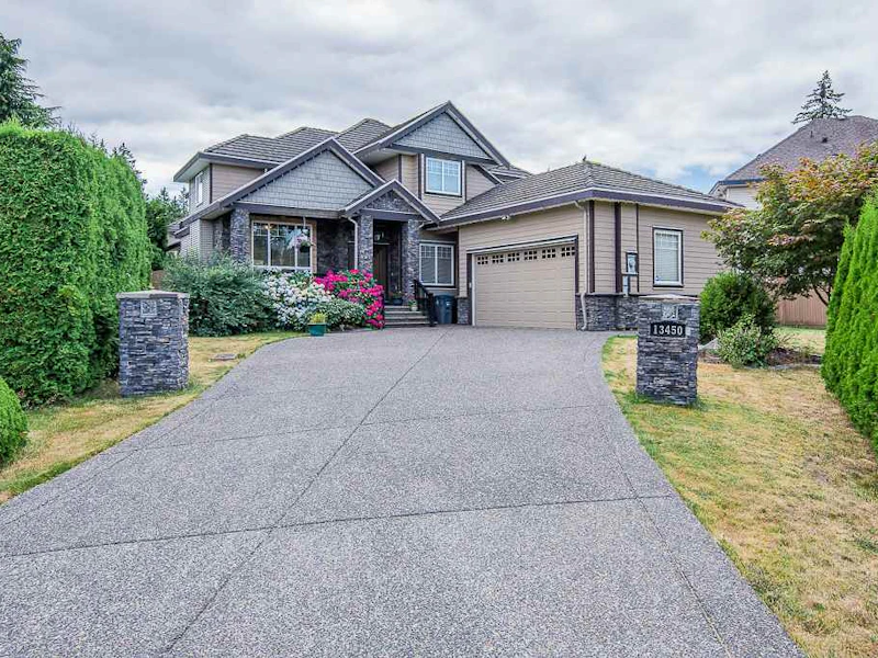 13450 59th Avenue, Surrey BC V3X 1L3