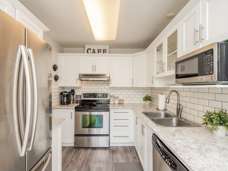 4 - 34332 Maclure Road, Abbotsford BC V2S 7S8