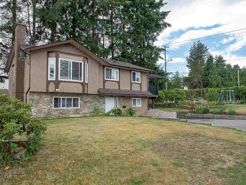 13212 64a Avenue, Surrey BC V3W 7H9