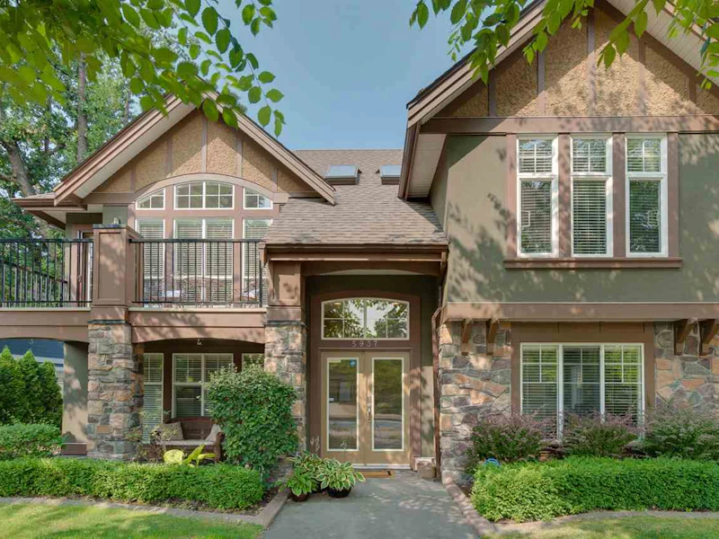5937 Garrison Boulevard, Chilliwack BC V2R 5X8