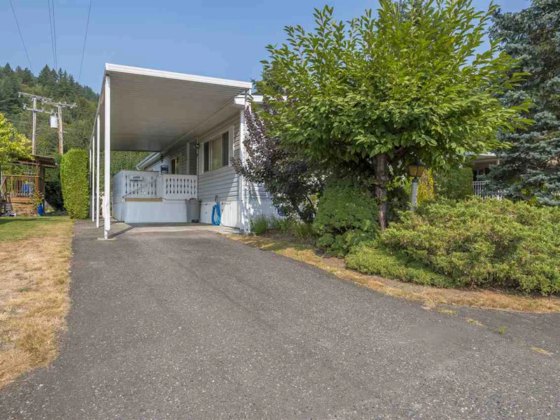 13 - 46484 Chilliwack Lake Road, Chilliwack BC