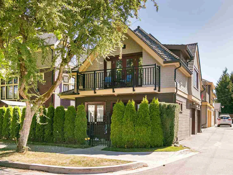 2448 Larch Street, Vancouver BC V6K 0A8
