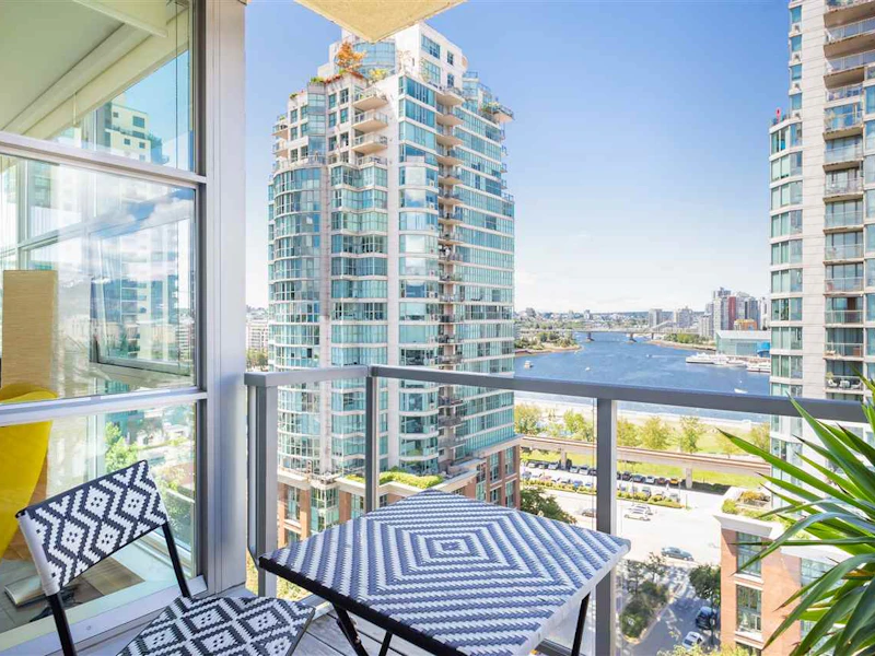 1405 - 189 National Avenue, Vancouver BC V6A 4L8