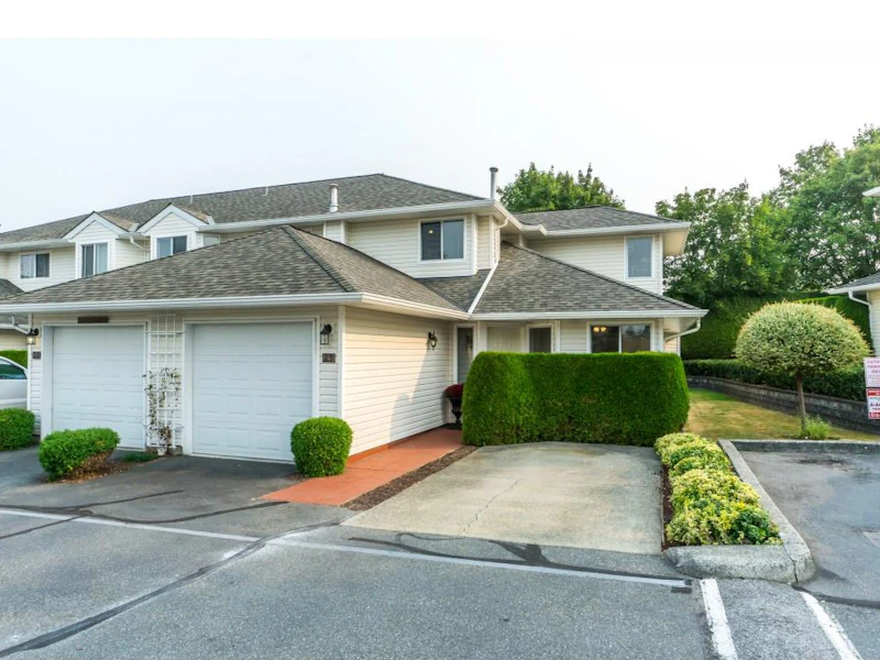 29 - 21928 48th Avenue, Langley BC V3A 8H1