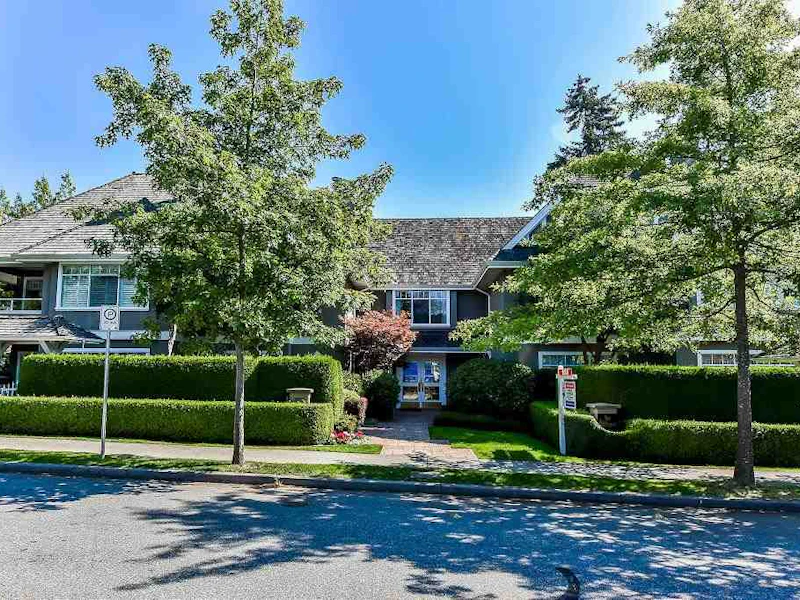 203 - 1280 55th Street, Delta BC V4M 3K3