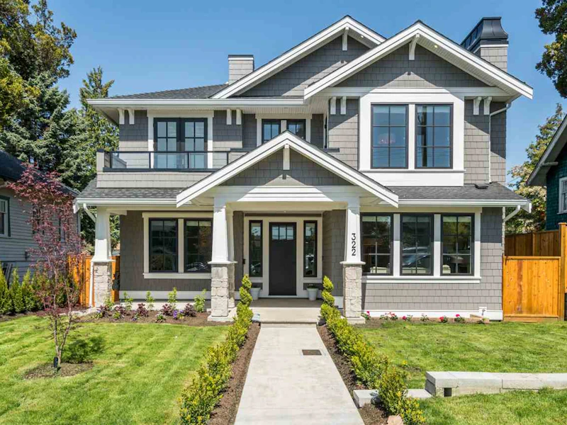 322 W 15th Street, North Vancouver BC V7M 1S5