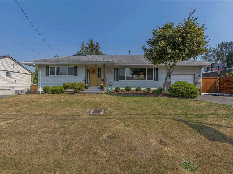 9230 Mcnaught Road, Chilliwack BC V2P 6E6