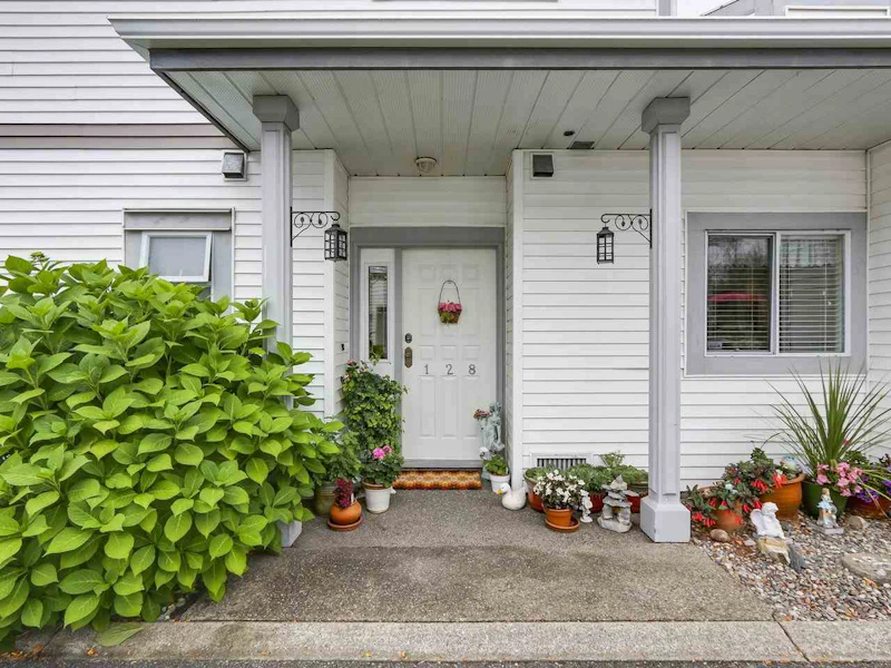 128 - 13895 102nd Avenue, Surrey BC V3T 1P2