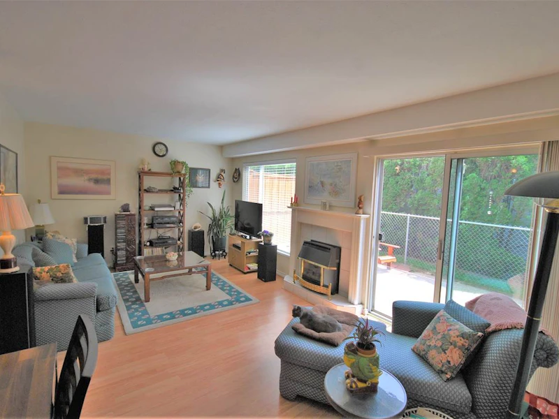 4 - 5536 Vedder Road, Chilliwack BC V2R 3X5