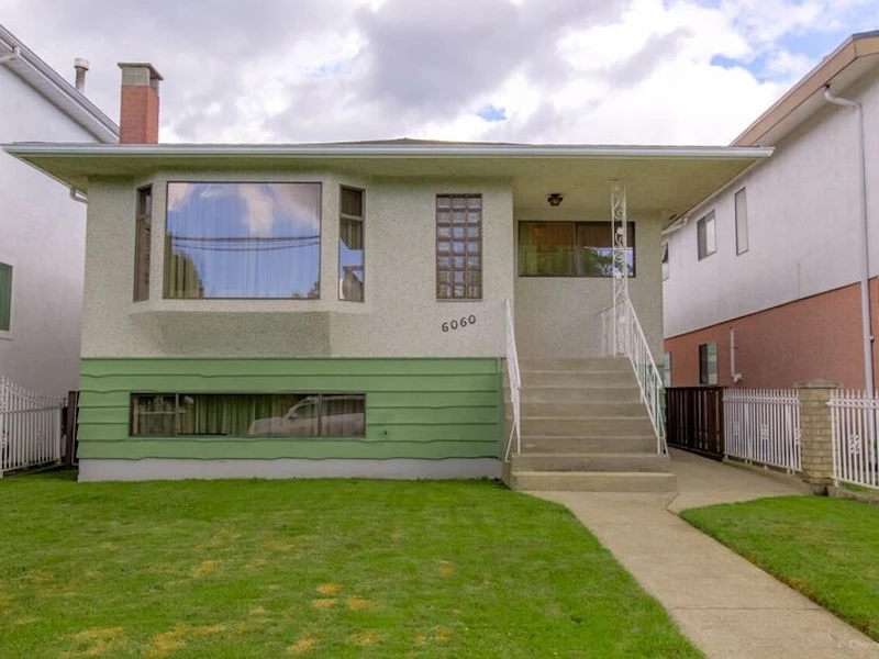 6060 Tyne Street, Vancouver BC V5S 3L4