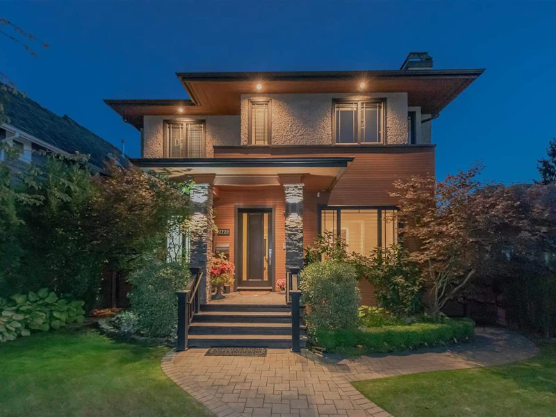 2730 W 37th Avenue, Vancouver BC V6N 2T6