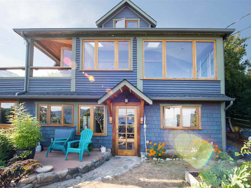 607 Seaview Road, Gibsons BC