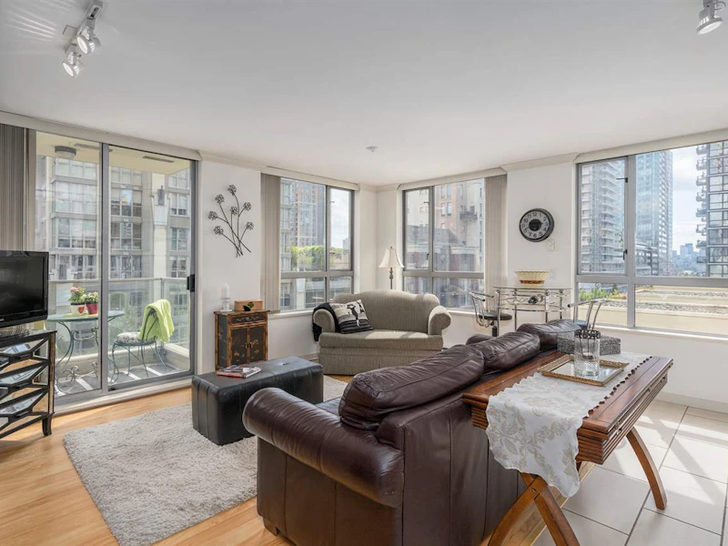 506 - 1225 Richards Street, Vancouver BC V6B 1E6