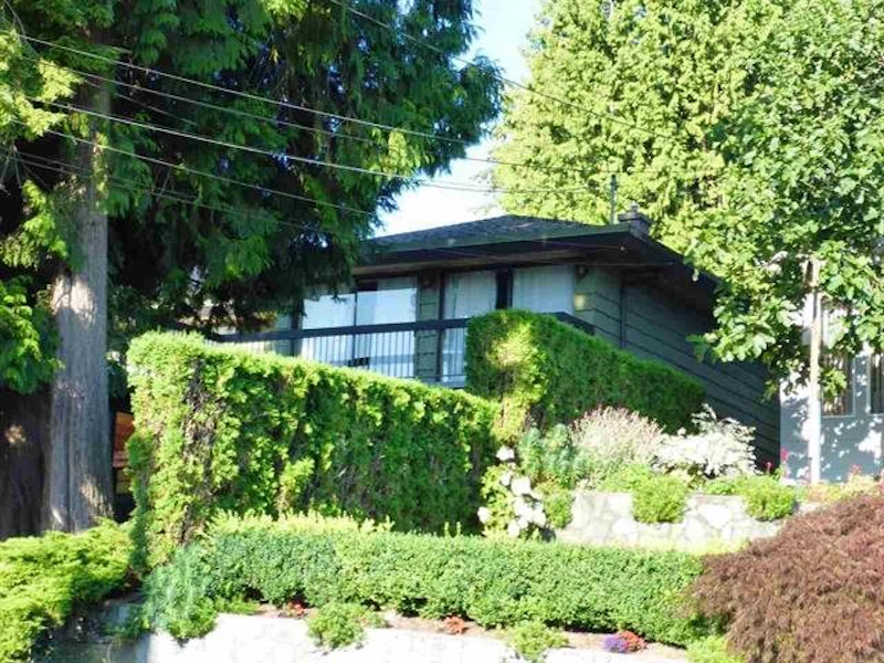 6249 Elgin Avenue, Burnaby BC V5H 3S3
