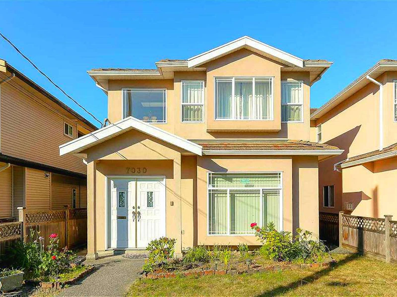 7030 Ramsay Avenue, Burnaby BC V5E 3L2