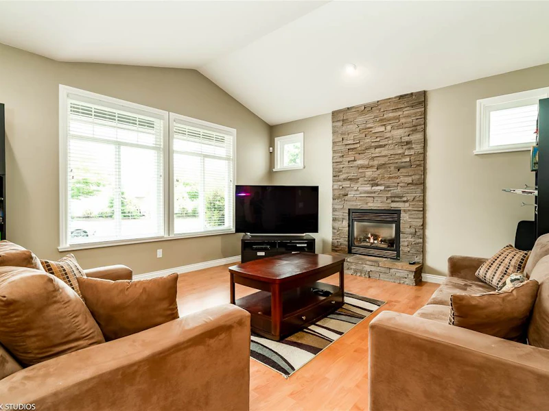 1045 Dominion Avenue, Port Coquitlam BC V3B 8G8
