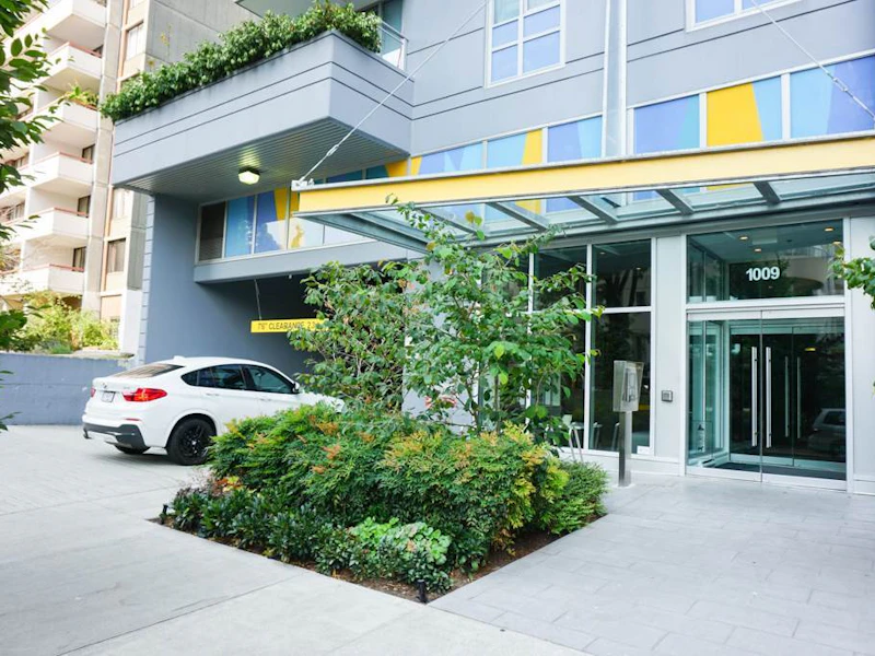 609 - 1009 Harwood Street, Vancouver BC