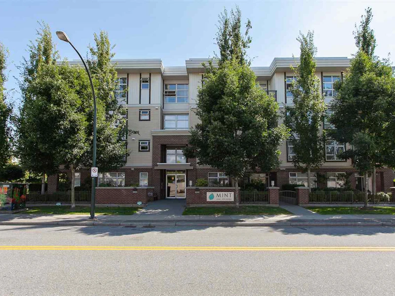 114 - 15168 19th Avenue, Surrey BC V4A 0A5