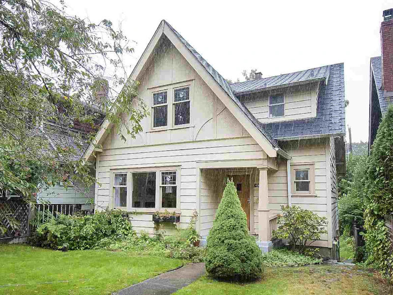 4315 W 12th Avenue, Vancouver BC V6R 2P9