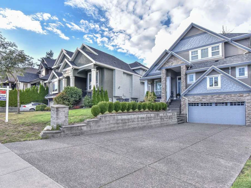18875 54th Avenue, Surrey BC V3S 6R4