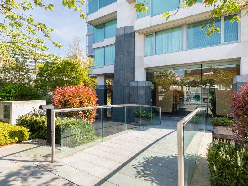 601 - 1550 W 15th Avenue, Vancouver BC V6J 2K6