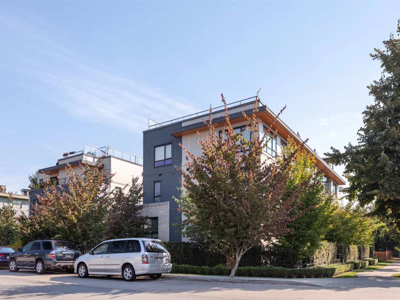 3168 Prince Edward Street, Vancouver BC V5T 3N6
