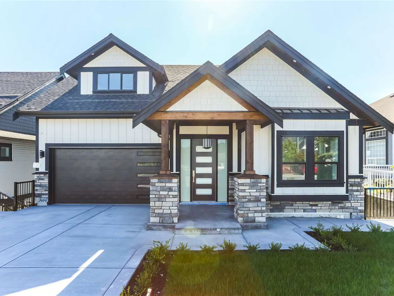 33642 Cherry Avenue, Mission BC V2V 2V6