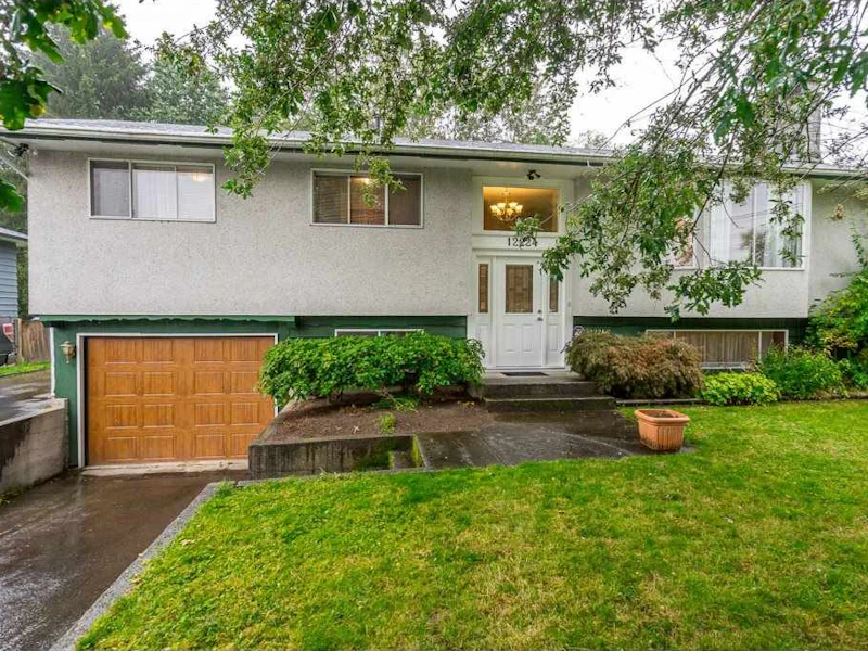 12224 221st Street, Maple Ridge BC V2X 5T3