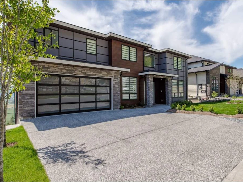 36410 Epworth Court, Abbotsford BC V3G 0B2