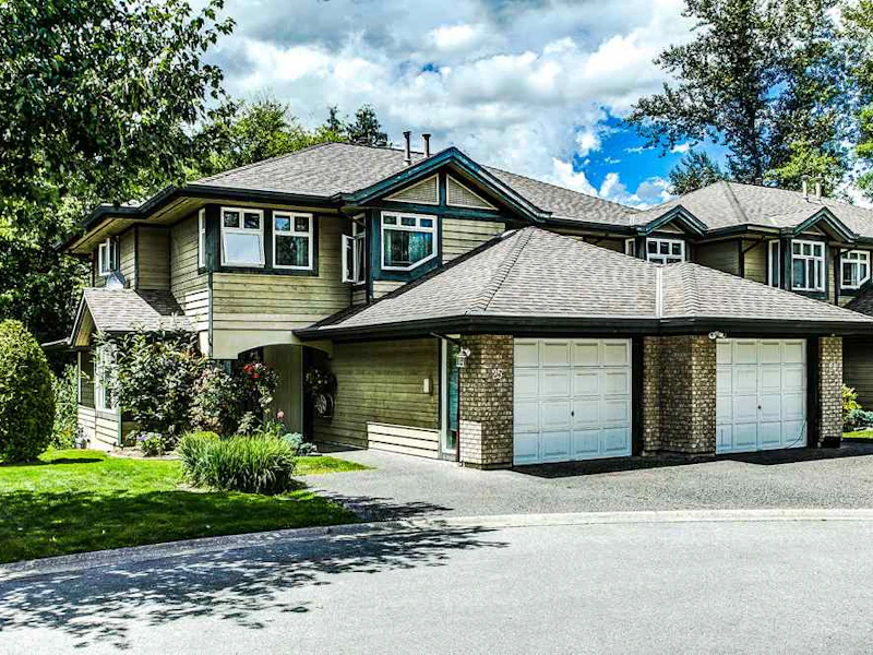 25 - 11737 236th Street, Maple Ridge BC V4R 2E5