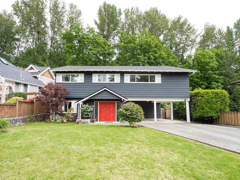 3496 Fairmont Road, North Vancouver BC V7R 2W9