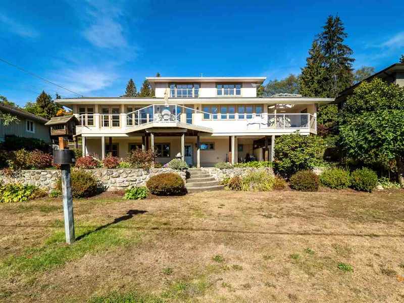 1380 Queens Avenue, West Vancouver BC V7T 2H9
