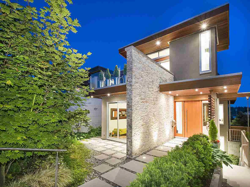 1178 Esquimalt Avenue, West Vancouver BC V7T 1K1
