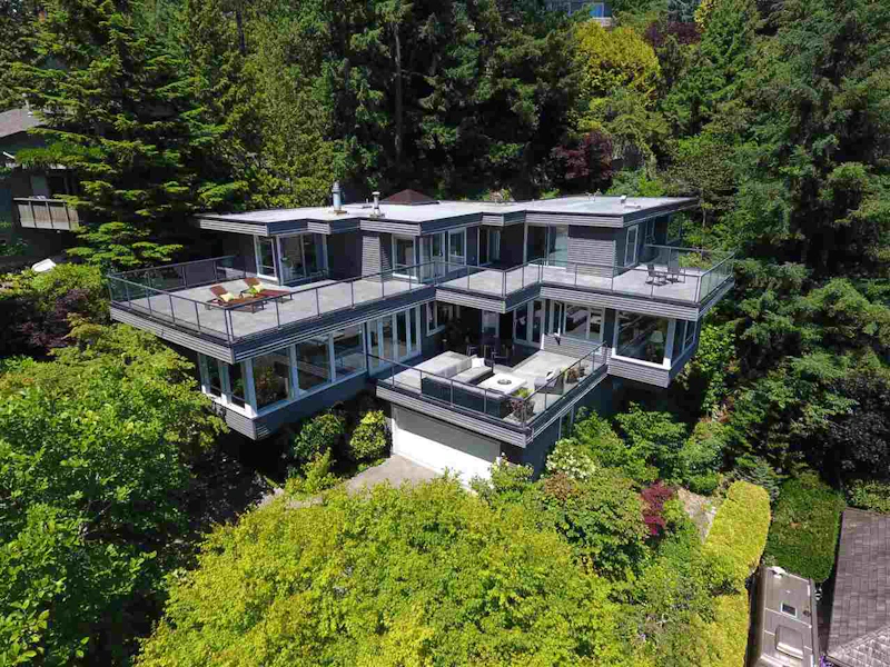 3641 Mathers Avenue, West Vancouver BC V7V 2K8