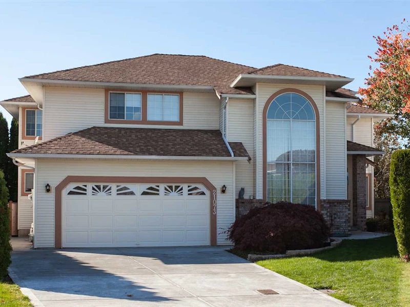 21073 92a Avenue, Langley BC V1M 2C2