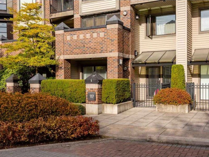 117 - 10866 City Parkway, Surrey BC V3T 5W9