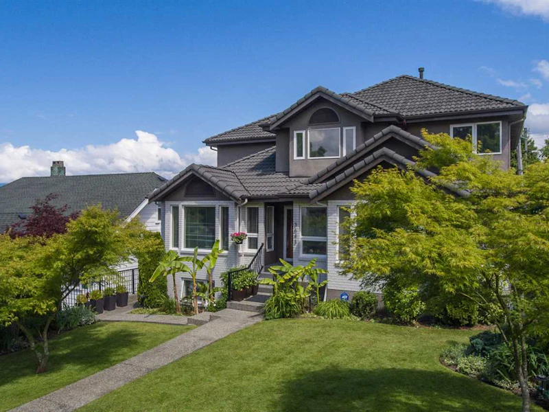 3643 Mcgill Street, Vancouver BC V5K 1J3