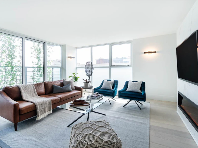 801 - 168 Powell Street, Vancouver BC V6A 0B2