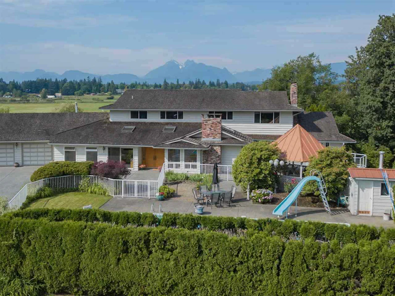 23180 Rawlison Crescent, Langley BC V1M 3R7