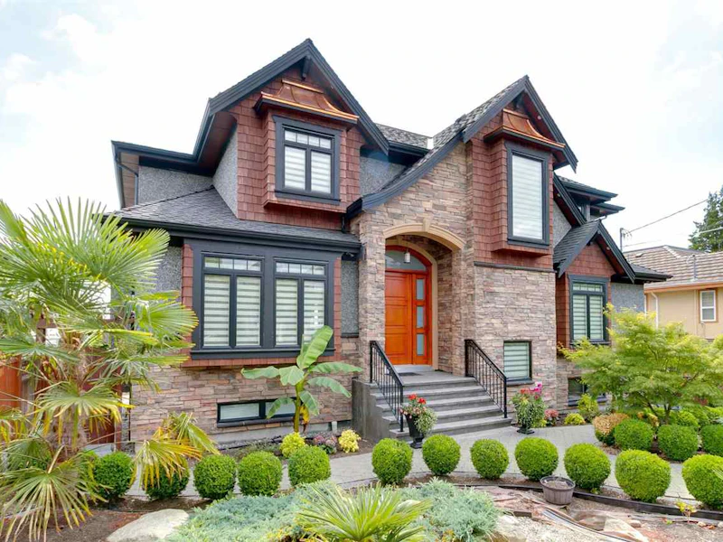 4570 Watling Street, Burnaby BC V5J 1V8