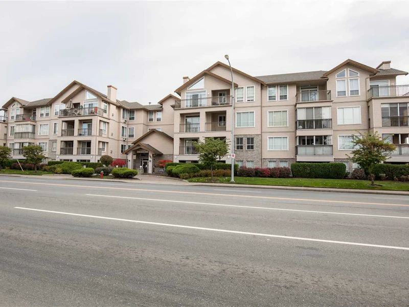 106 - 2772 Clearbrook Road, Abbotsford BC V2T 6N6