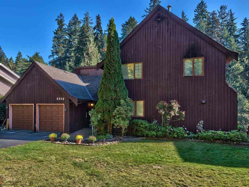 2358 Carmaria Court, North Vancouver BC V7J 3M4