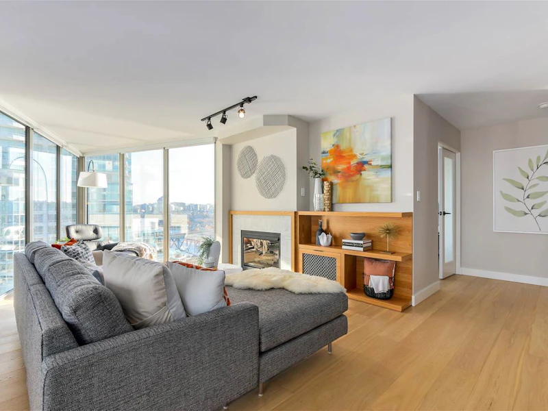 2101 - 1000 Beach Avenue, Vancouver BC V6E 4M2