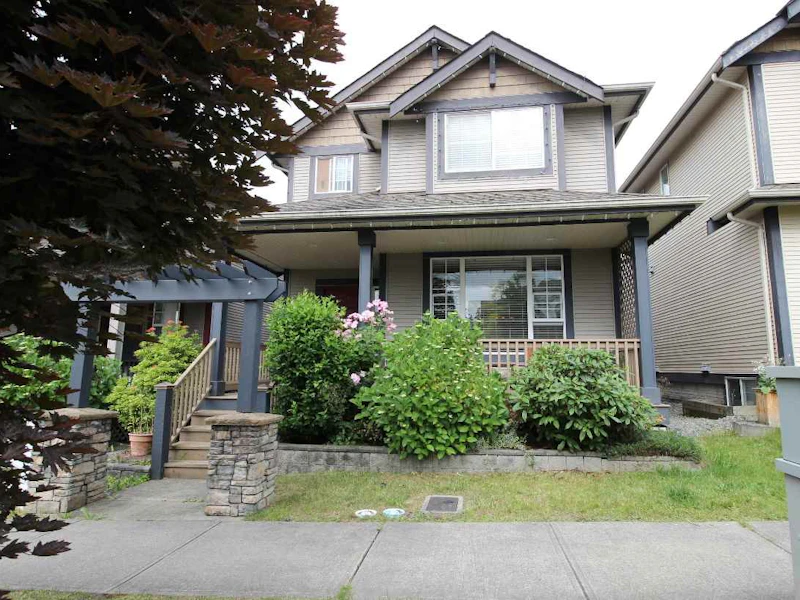 6509 193b Street, Surrey BC V4N 5P8