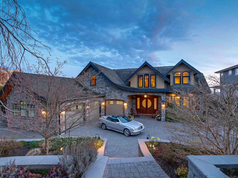 15668 Cliff Avenue, Surrey BC V4B 1V9